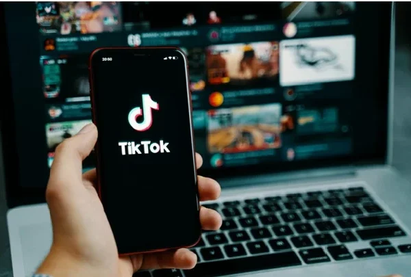 How Tiktok Is Influencing The Entertainment Sector: A Comprehensive Guide